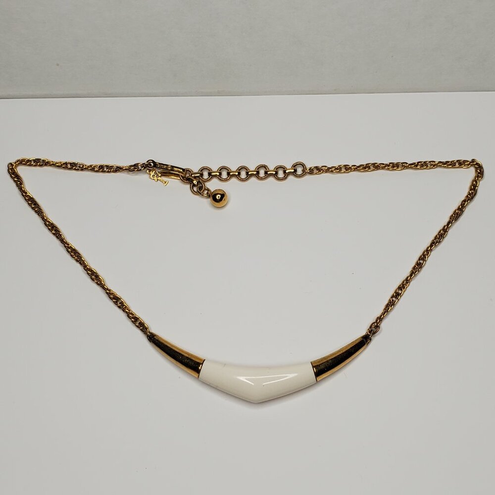 Vintage Trifari Gold and Ivory Necklace